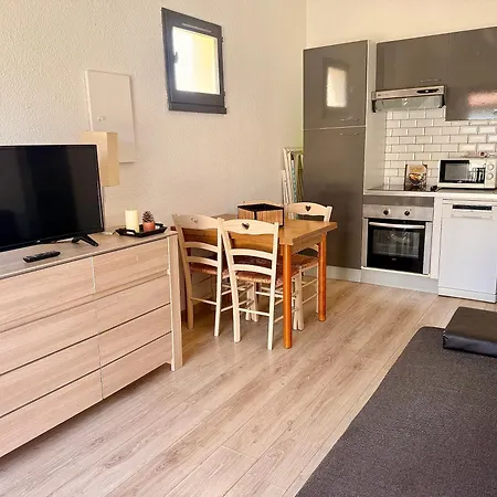 T2 Bord De Apartment